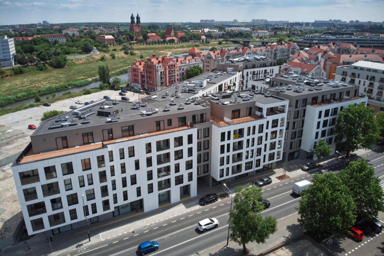 Essence Apartments Topaz Poznań Exterior foto